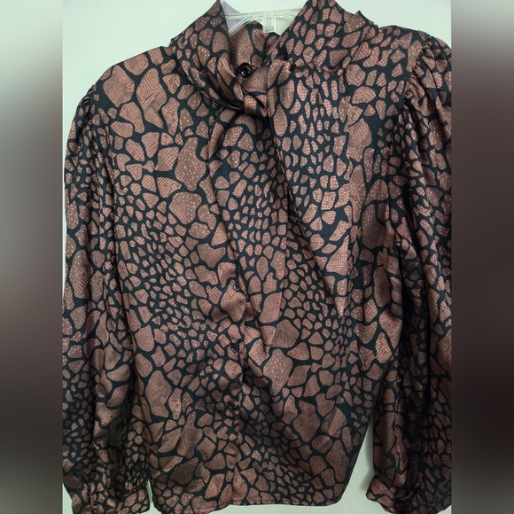 Animal Print Blouse 44" Bust 25" Length - Size 16/18  Lagenlook Career Office - Picture 1 of 1